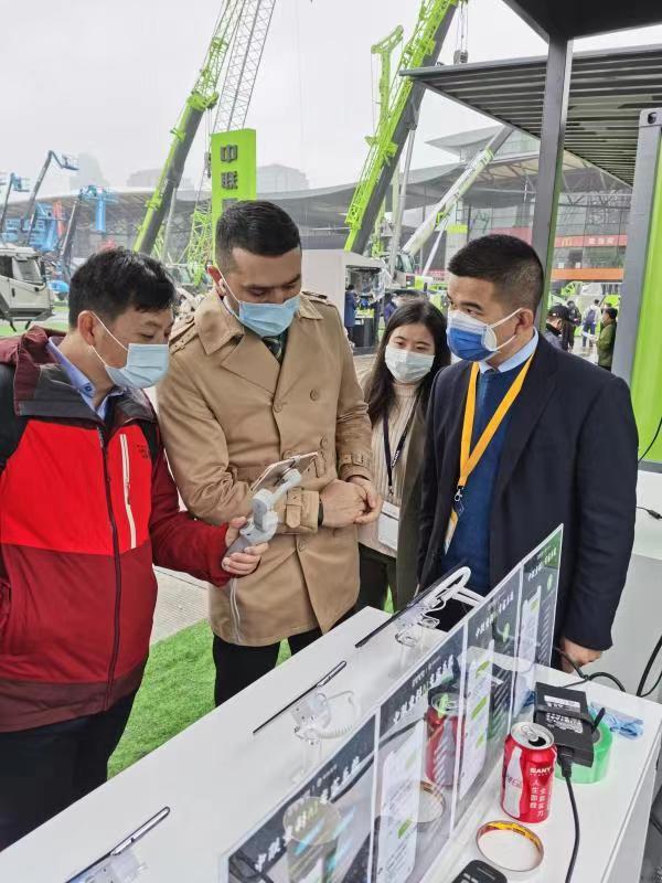 �������֡�(�й���)���޹�˾����