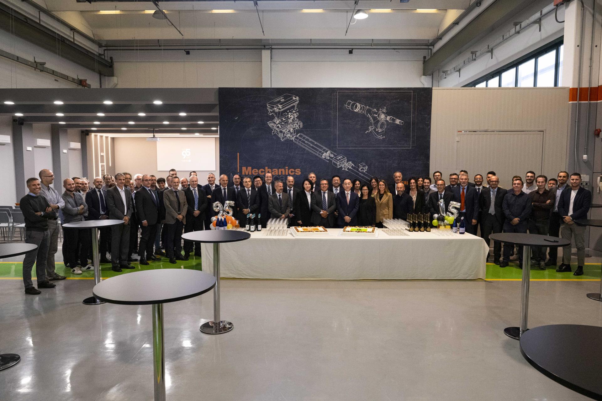 �������֡�(�й���)���޹�˾����