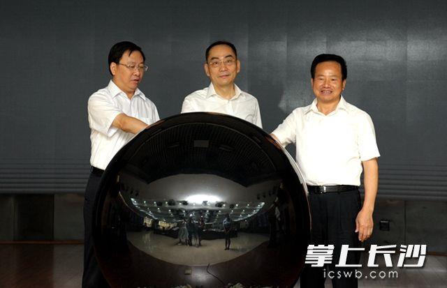 �������֡�(�й���)���޹�˾����